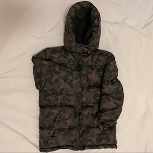 Boys green camouflage puff jacket